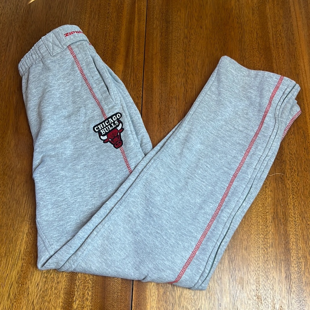 Zipway Basketball Chicago Bulls sweatpants, Size XL 18-20